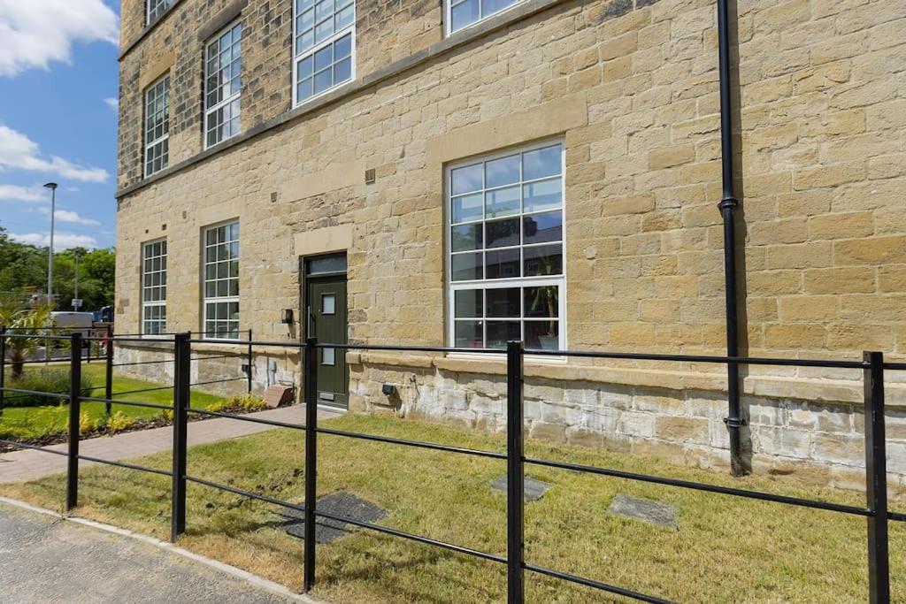 Bobbin Row - Grade 2 Listed Property With A Beautiful Design With Access To Leeds Leeds  Ngoại thất bức ảnh