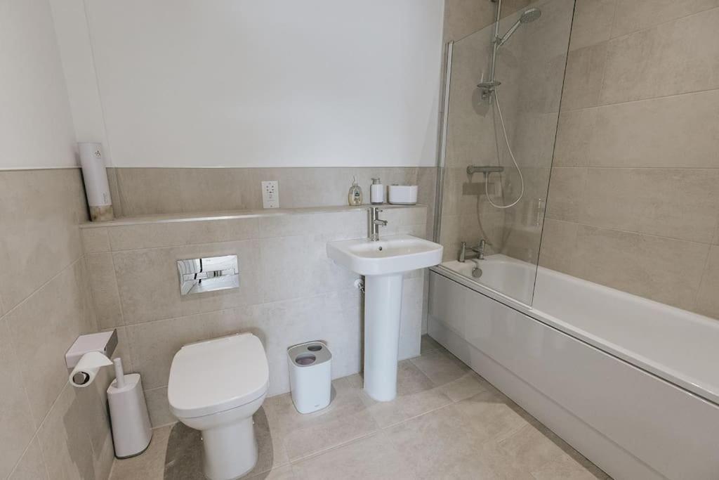 Bobbin Row - Grade 2 Listed Property With A Beautiful Design With Access To Leeds Leeds  Ngoại thất bức ảnh